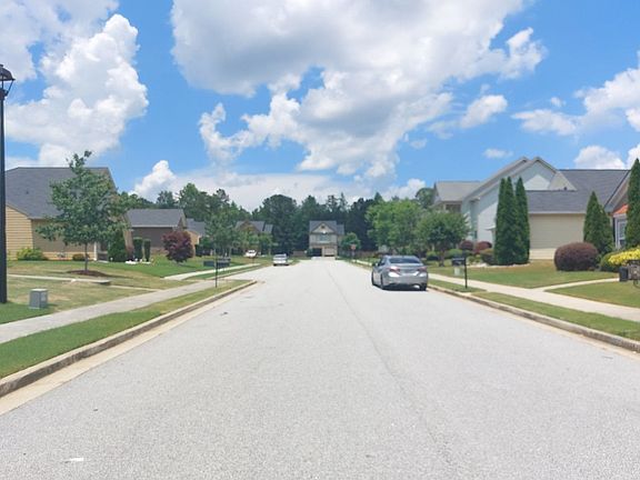5th image of 2962 Dungeness Dr