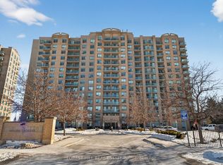 39 Oneida Cres #409, Richmond Hill, ON