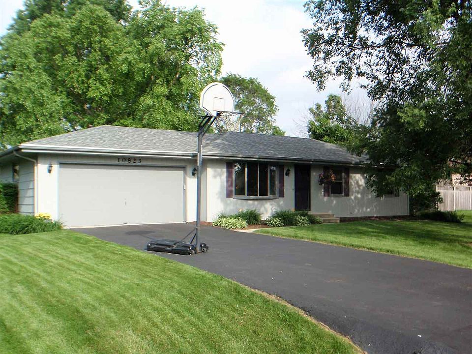 1st image of 10823 China Berry Ln