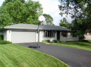 10823 China Berry Ln, Machesney Park, IL 61115