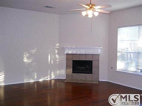 3rd image of 8417 Juliette Dr