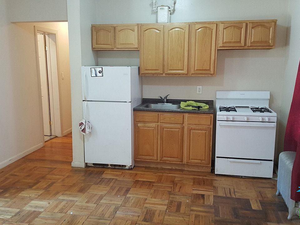 1st image of 2085 Morris Ave #A1
