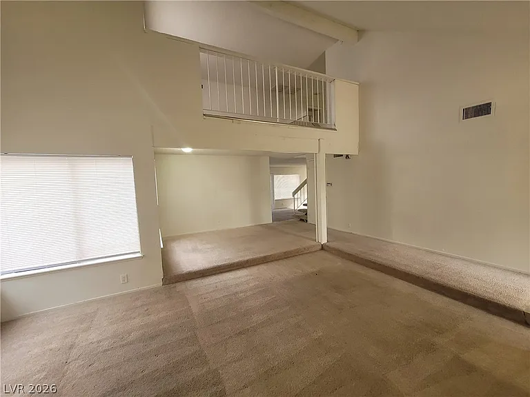 4760 Woodridge Rd — Photo 29