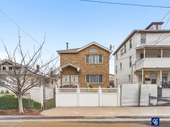 428 Beach 65th Street image 1 of 9