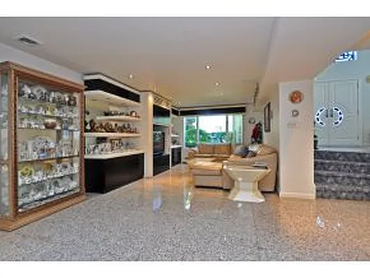 Sold by Keller Williams Realty Empire | media 11