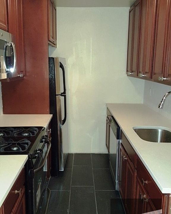 1st image of 130 Clarkson Ave APT 7M