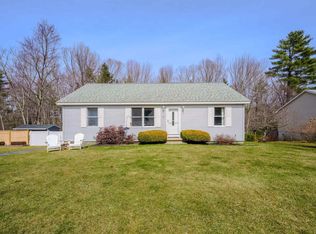 7 Sugar Brook Rd, Rochester, NH 03839