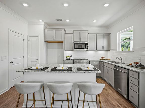 Kitchen with an Island