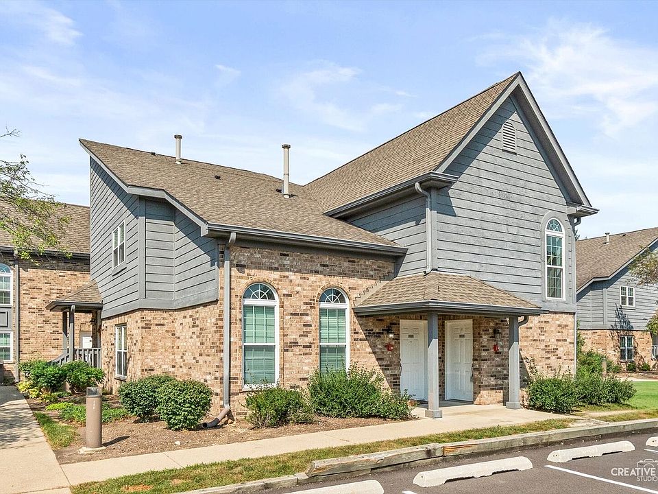 1st image of 39 Foxcroft Rd APT 203