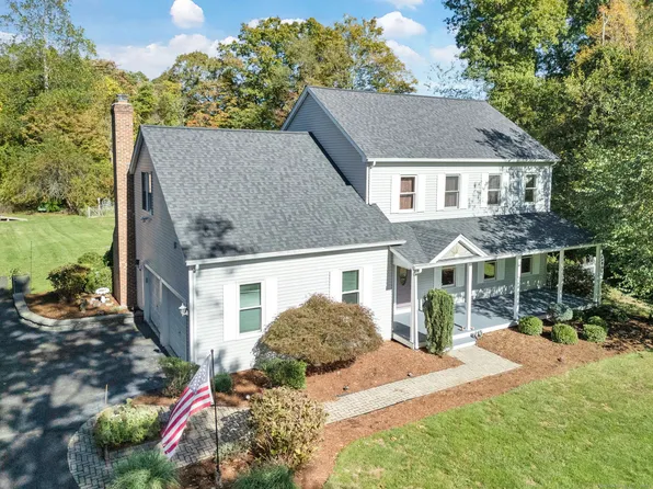 21 Lasalette Way, North Branford, CT 06471