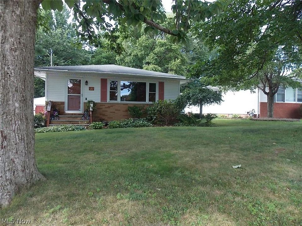 1st image of 127 Chestnut Ave