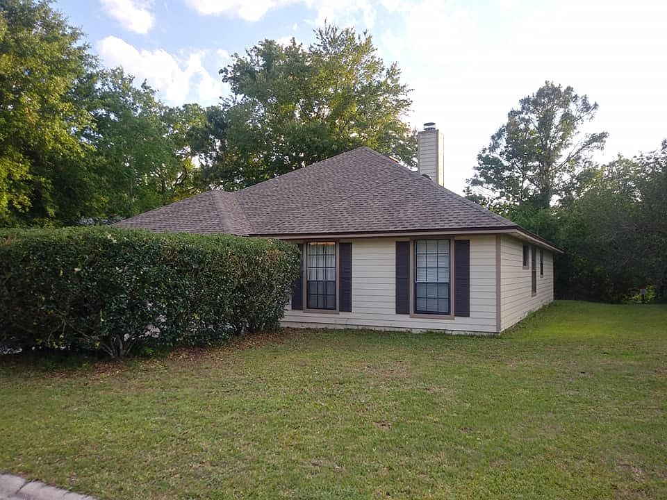 1st image of 8126 Rocky Creek Dr