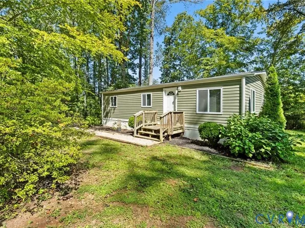 6390 Old Buckingham Rd, Powhatan, VA 23139