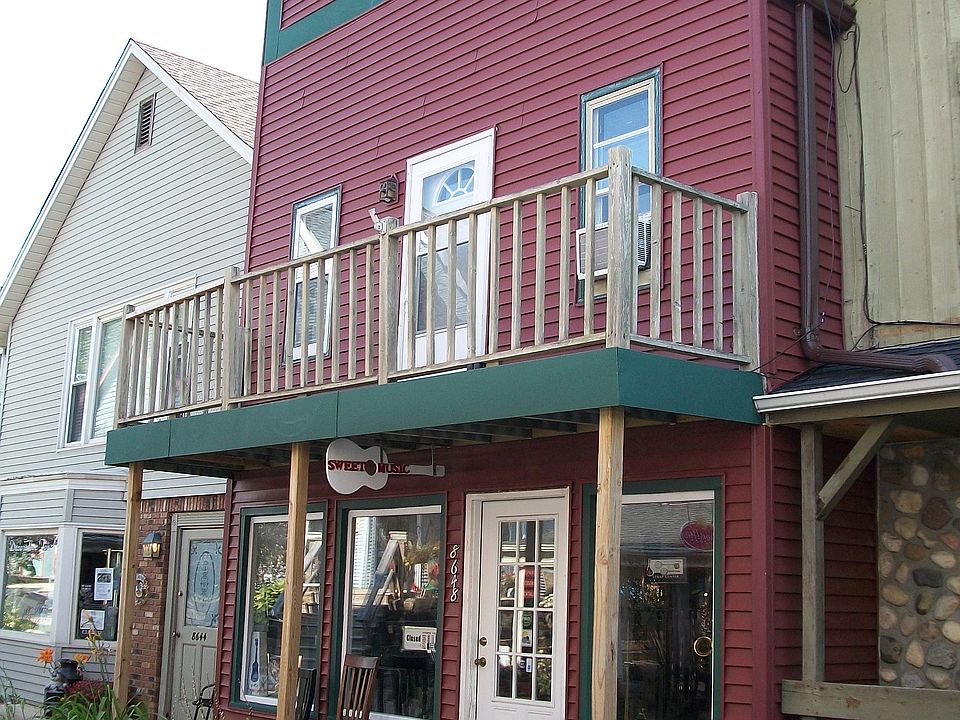 1st image of 8648 S Market Pl #6