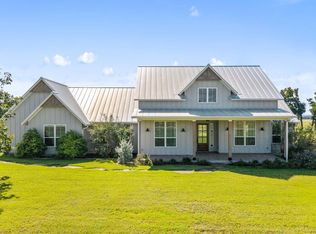 320 Spencer Ct, Fredericksburg, TX 78624