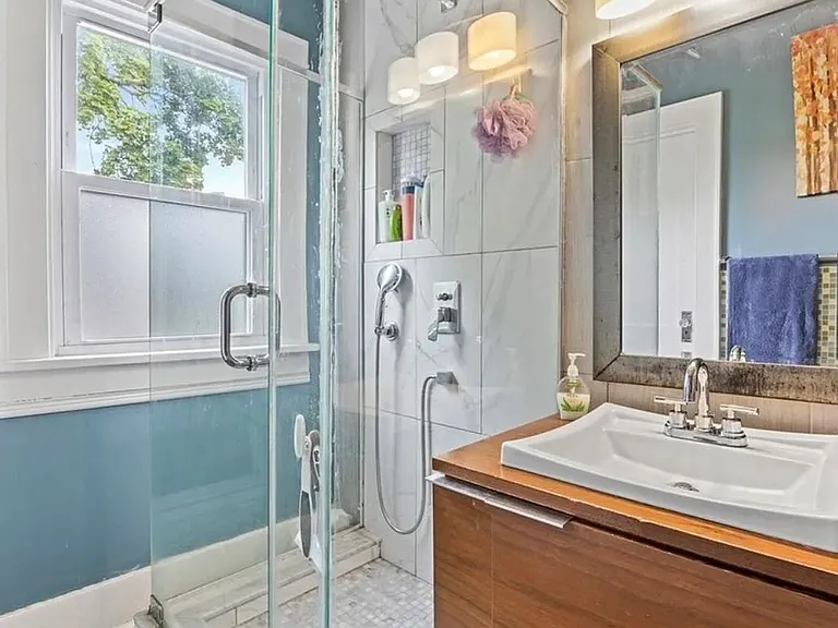 1110 Garson Ave — Photo 4
