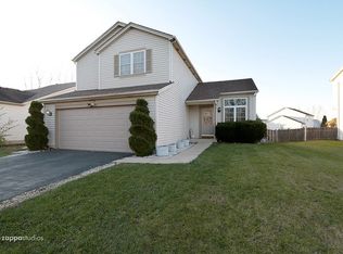 1756 Autumn Woods Ln, Romeoville, IL 60446