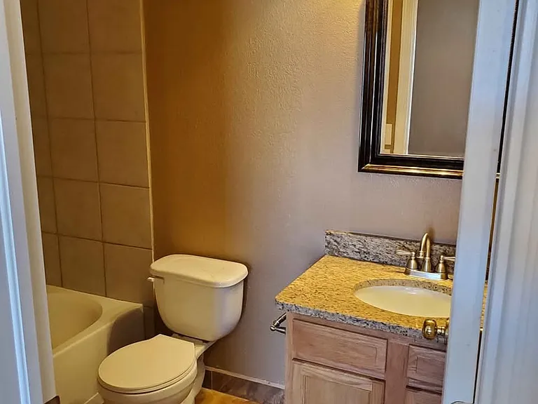 4069 Winters St — Photo 10