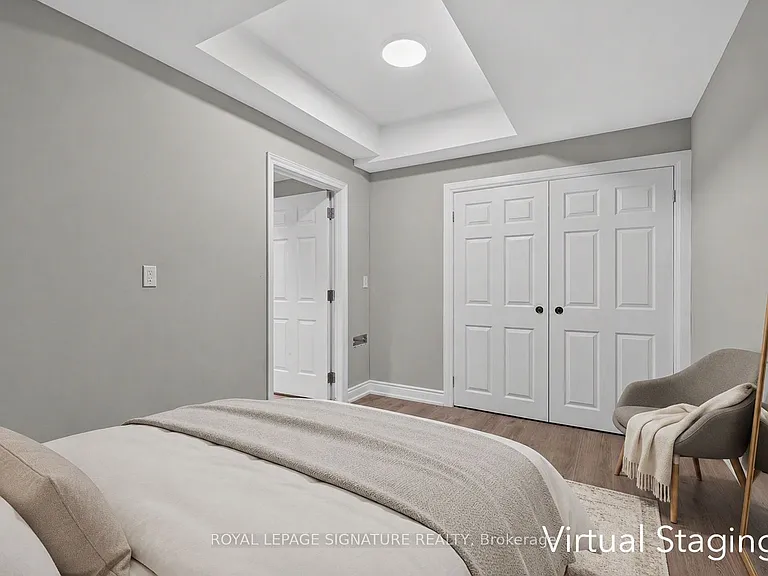 61B Bexhill Ave #LOWER — Photo 12
