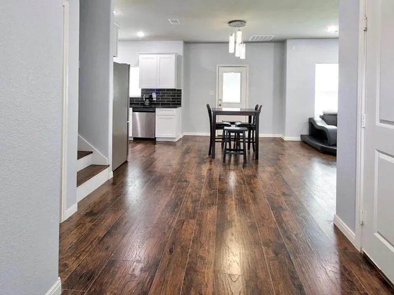 3510 Oleander Ave — Photo 2