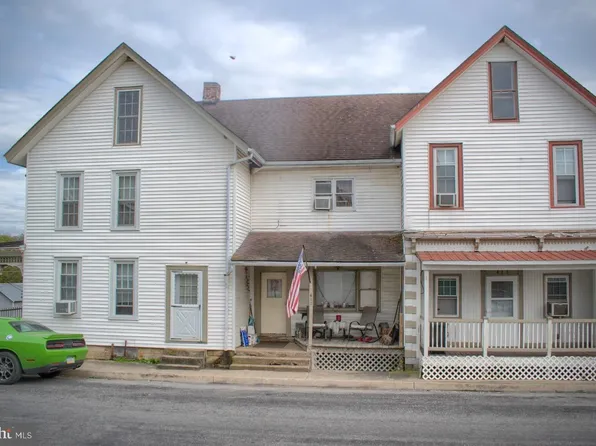 409 Walnut St #411-413, Middleburg, PA 17842