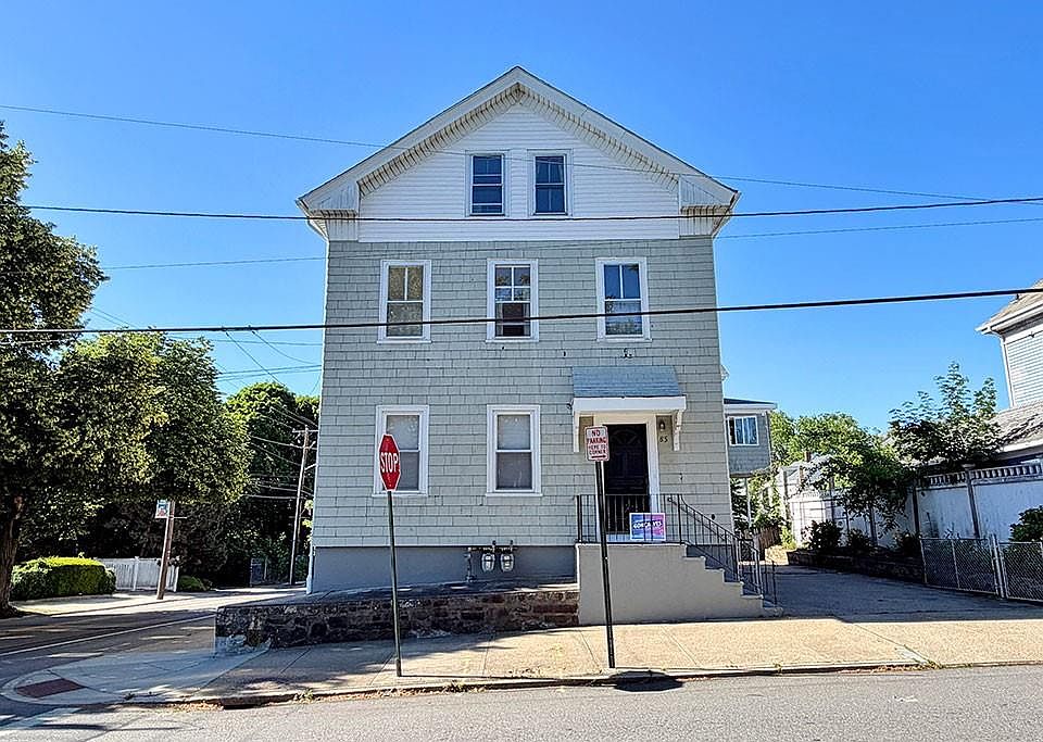 1st image of 85 E George St