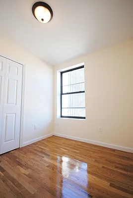 Rented by Bold New York | media 54