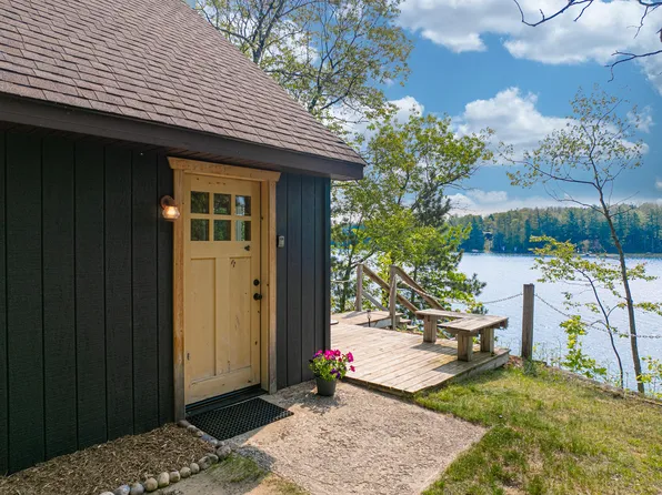 10974 Bluff Dr NE, Mancelona, MI 49659