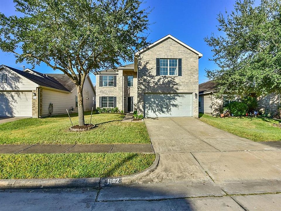 1st image of 1102 Americana Dr