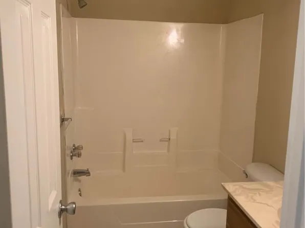 Signature Rentals-239 Wayne Dr.