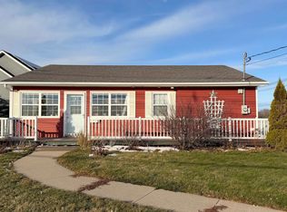 65 Ottawa St, Summerside, PE C1N 1W2