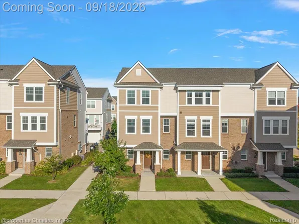 2500 Normandy Rd Unit 39, Royal Oak, MI 48073