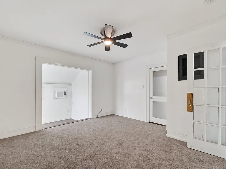 5618 Belmark St — Photo 29