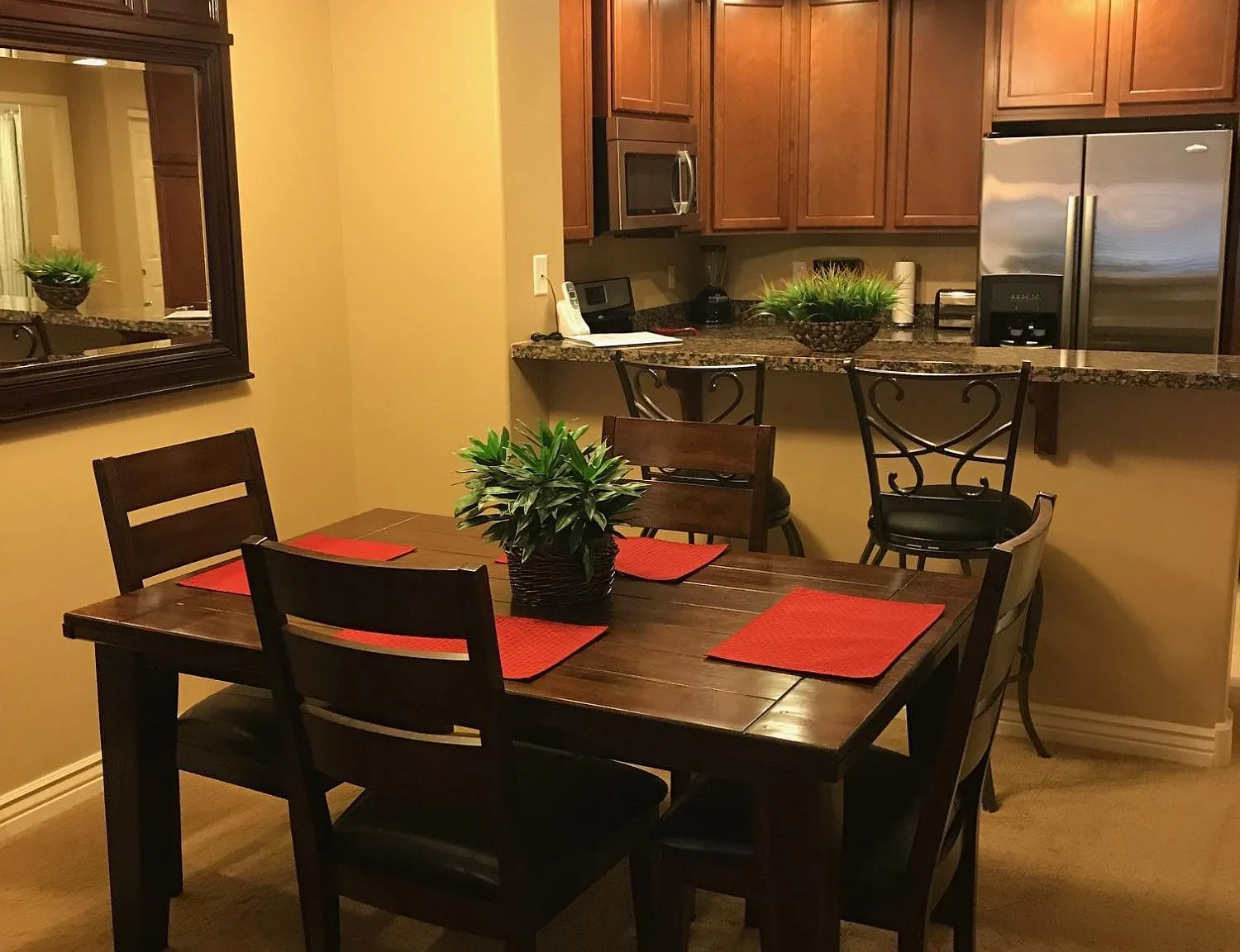 1 bed, 1.0 bath, 853 sqft, $2,300 — Photo 3