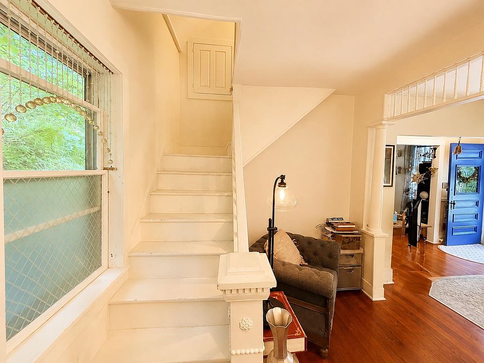 19th image of 311 Dover Road