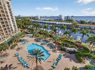 3426 Hancock Bridge Pkwy APT 902, North Fort Myers, FL 33903