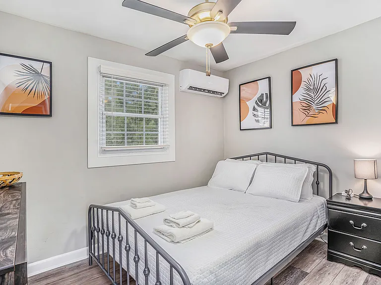 1075 W Ocean View Ave — Photo 10