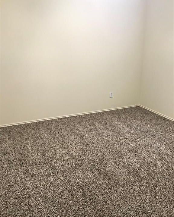 1st image of 2130 Acorn Glen Trl