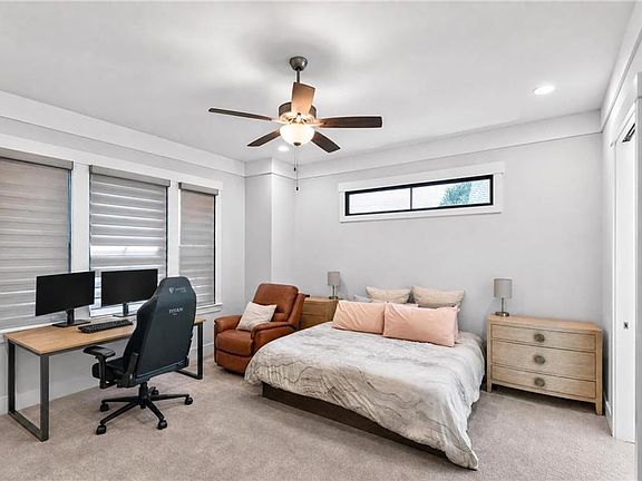 5th image of 9529 Marina Dr