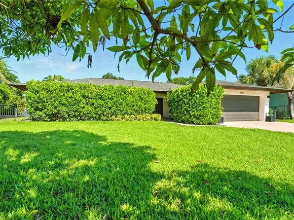 2491 43rd ST SW, NAPLES, FL 34116