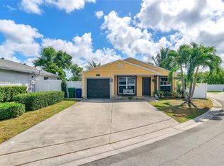 1771 SW 85th Ave, Hollywood, FL 33025