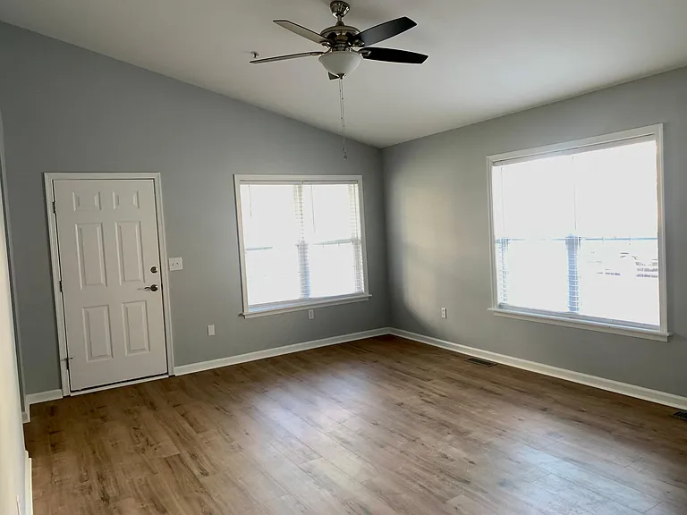 1016 Granite Ct — Photo 53