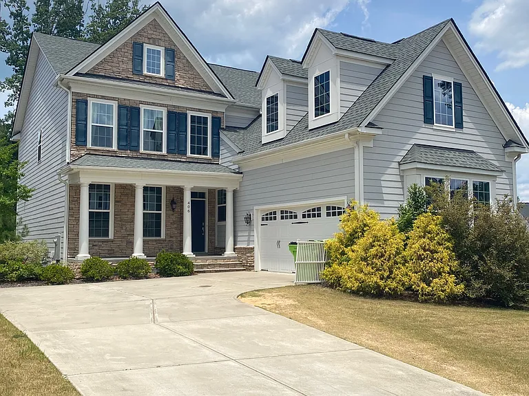 406 Gartrell Way — Photo 1