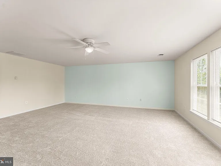 8309 Double Eagle St — Photo 34