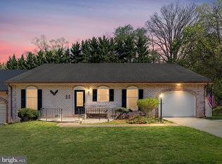 80 W Criser Rd, Front Royal, VA 22630