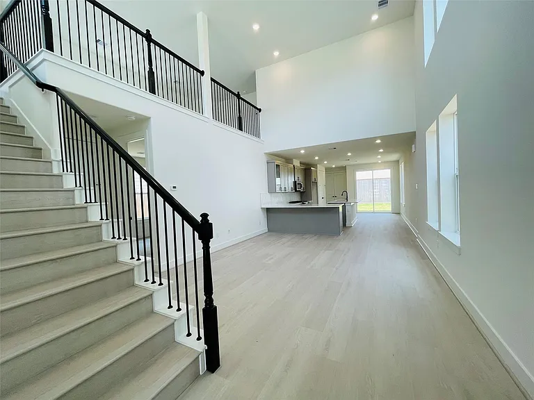 4308 Avron Dr — Photo 16