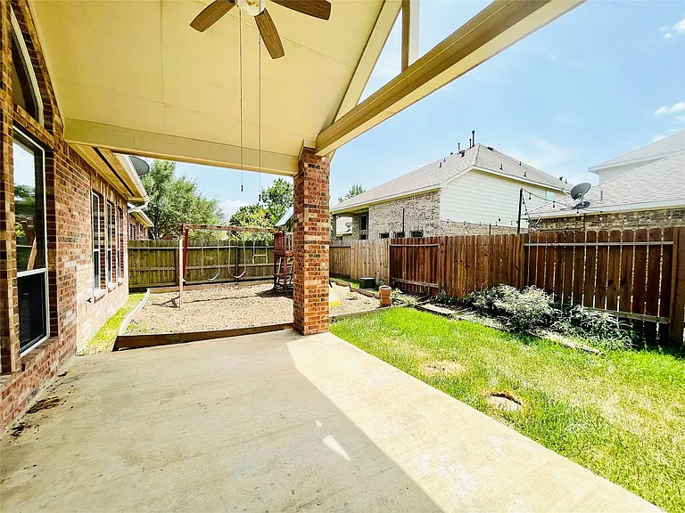 6326 Bennington Springs Dr — Photo 21