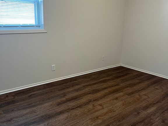 4th image of 301 N 41st St APT 3
