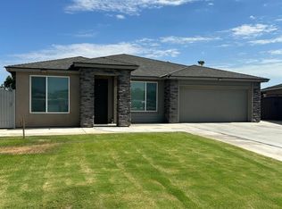 1304 Alder Glen St, Bakersfield, CA 93307