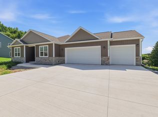 218 Glacial Ter, Ripon, WI 54971